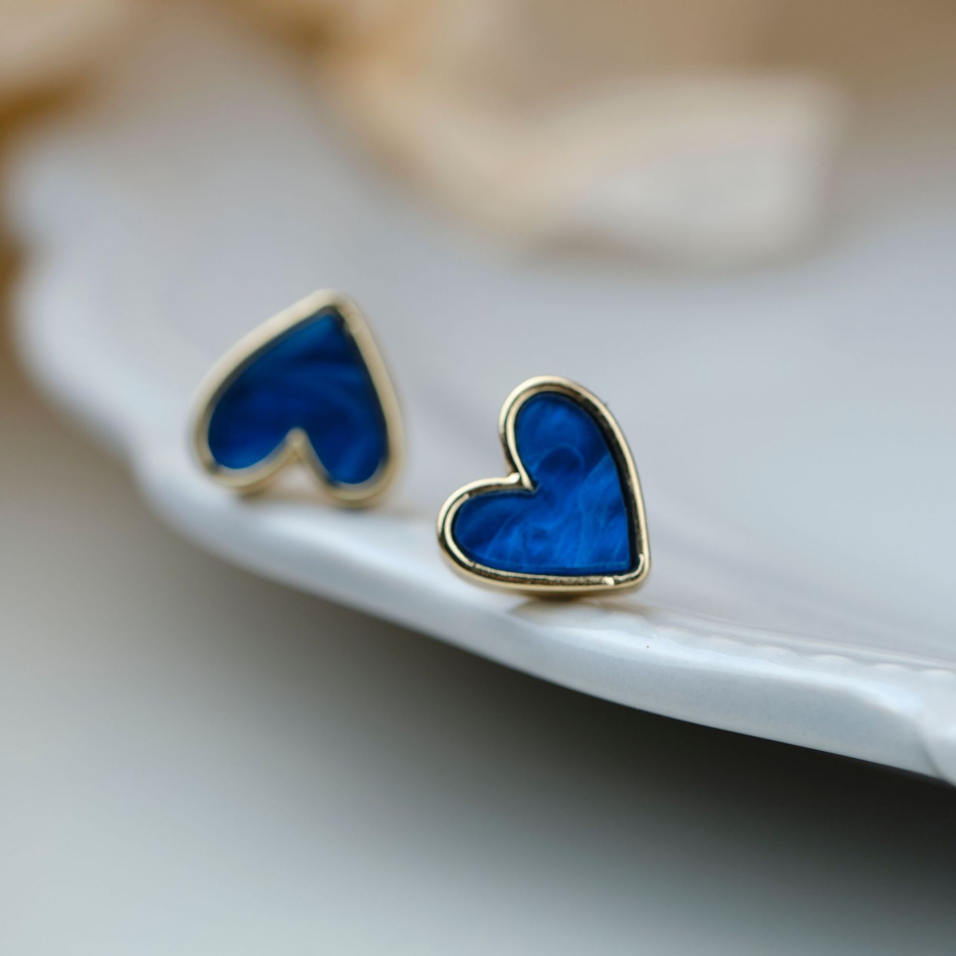 合金耳饰 「普鲁士蓝调」法式克莱因蓝艺术高级感小巧百搭爱心耳钉