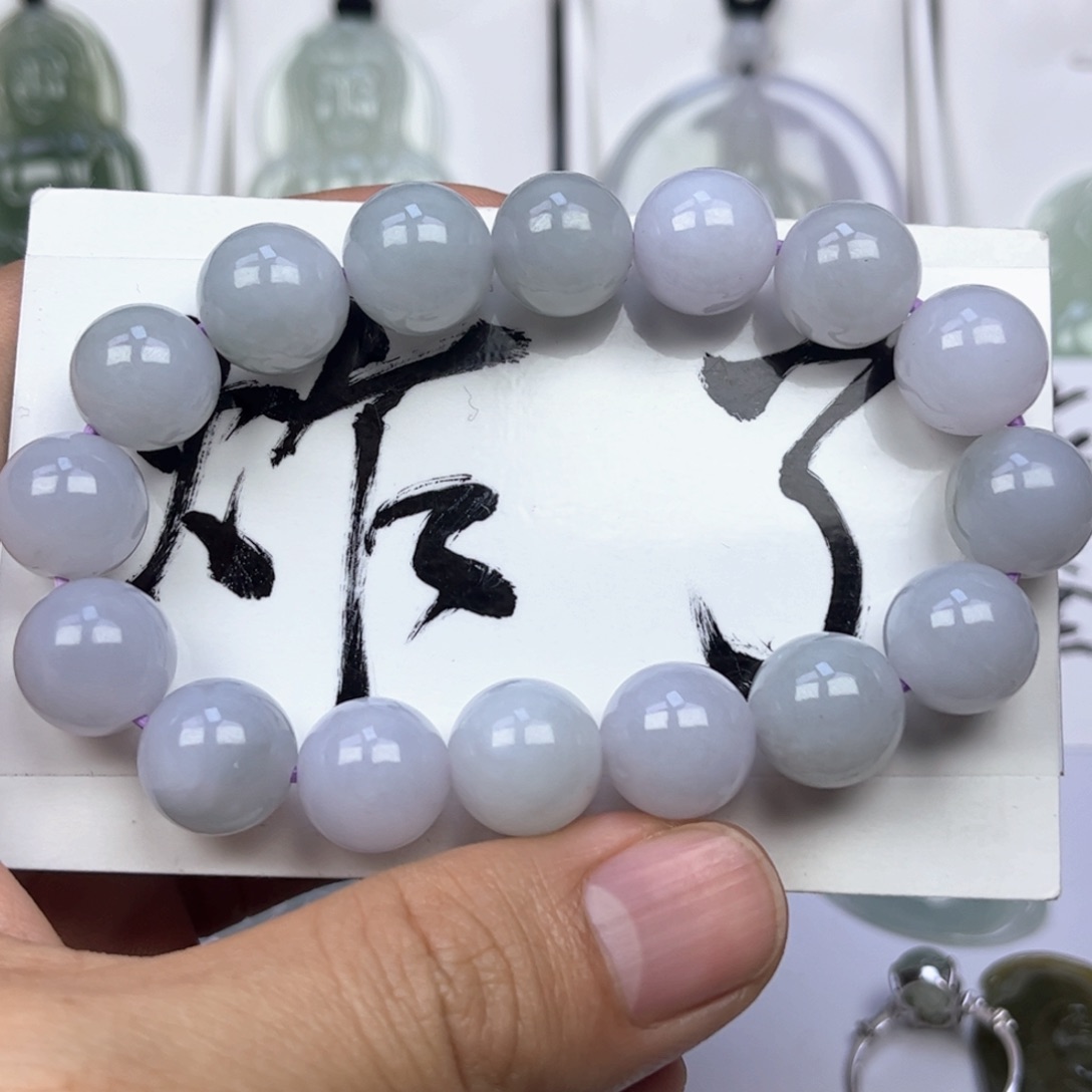 翡翠颈饰未镶嵌缅甸翡翠