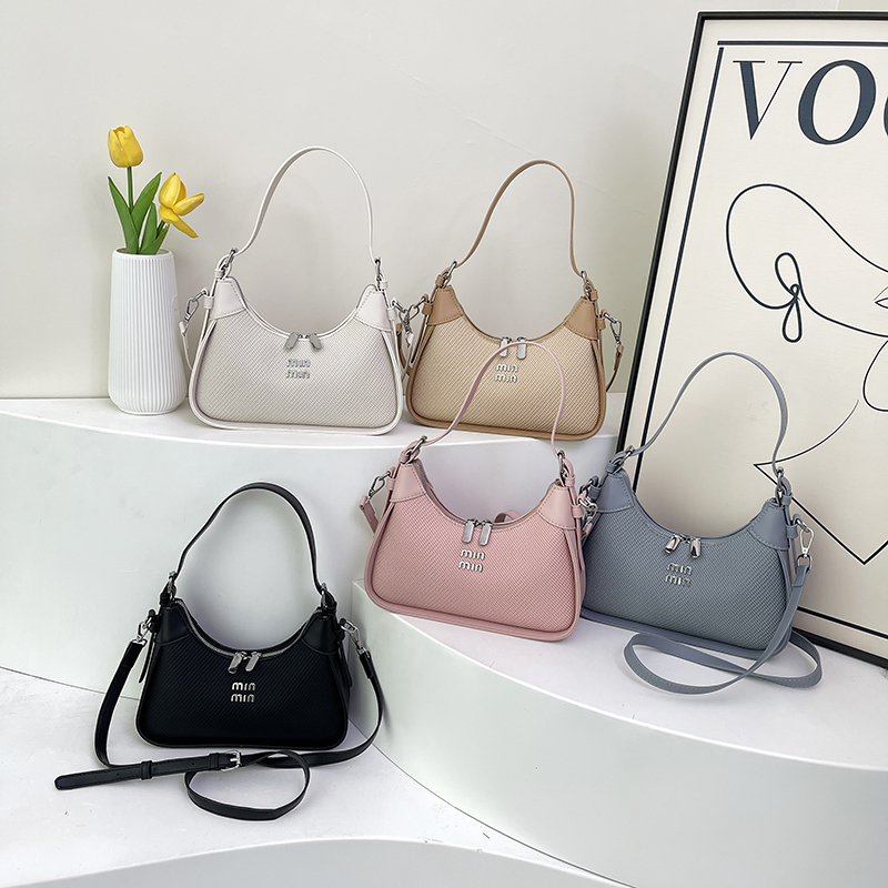 小众设计腋下手提包包女2025新款高级感百搭单肩包时尚轻奢斜挎包