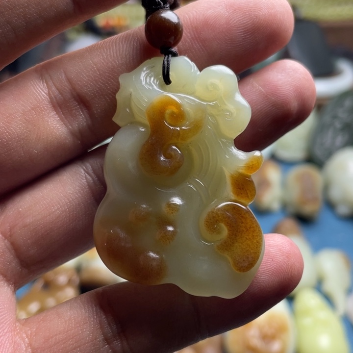 和田玉（糖玉）未镶嵌挂件