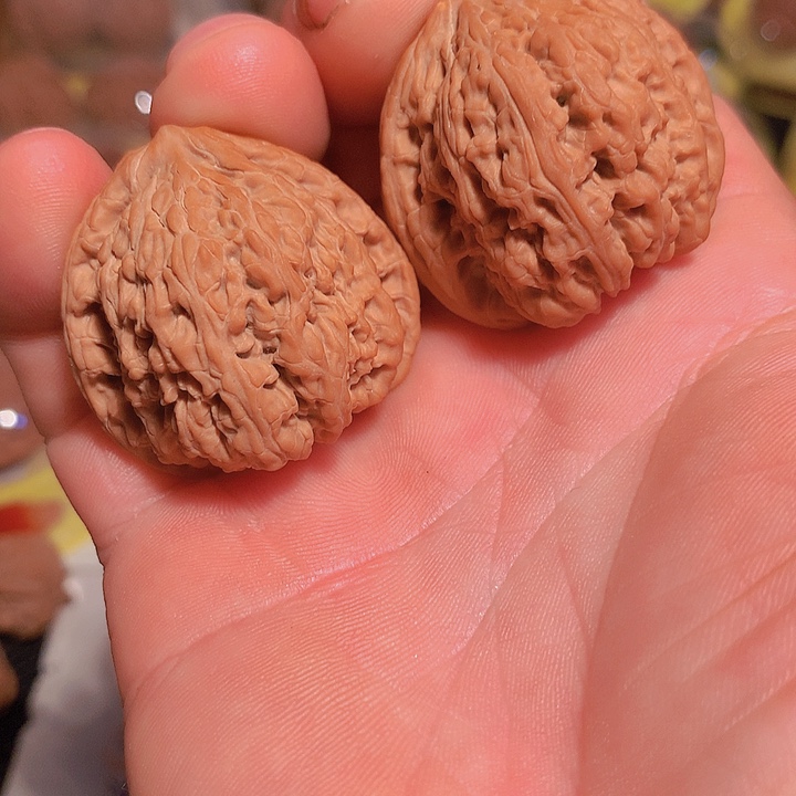 吊坠文玩核桃红玛瑙36有黄