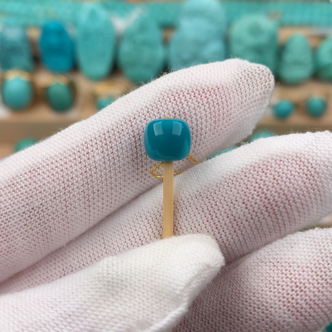 绿松石配饰未镶嵌卡7.8*7.4