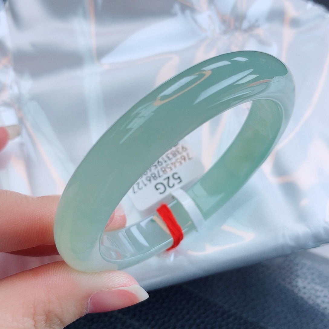 翡翠手镯未镶嵌缅甸天然翡翠a货