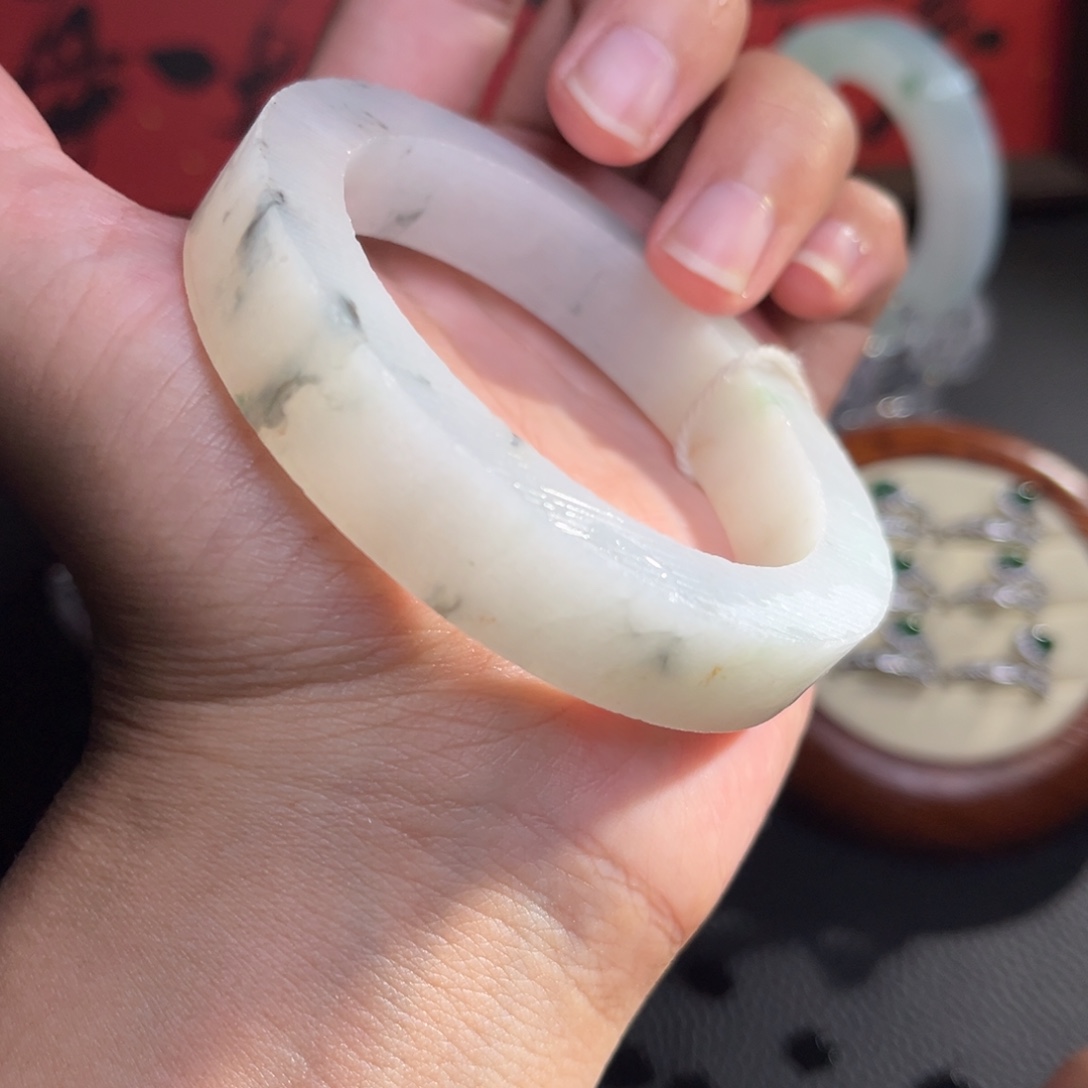 定制翡翠未镶嵌精美款