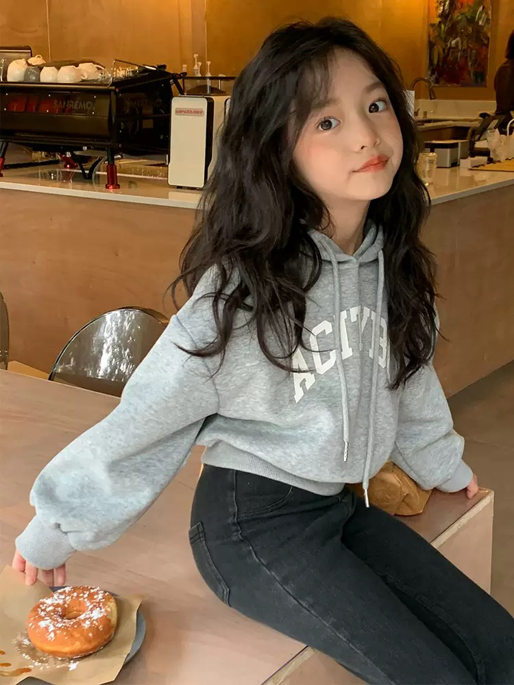 儿童连帽套头衫新款