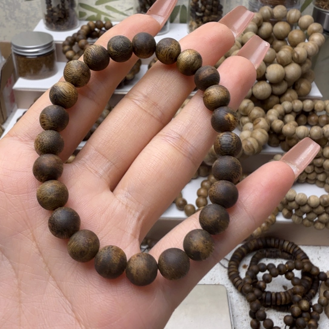 沉香碎屑沉香卡8/6克