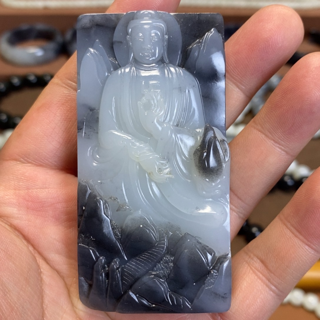 和田玉未镶嵌把件新疆和田玉青花黑白大日如来手把件