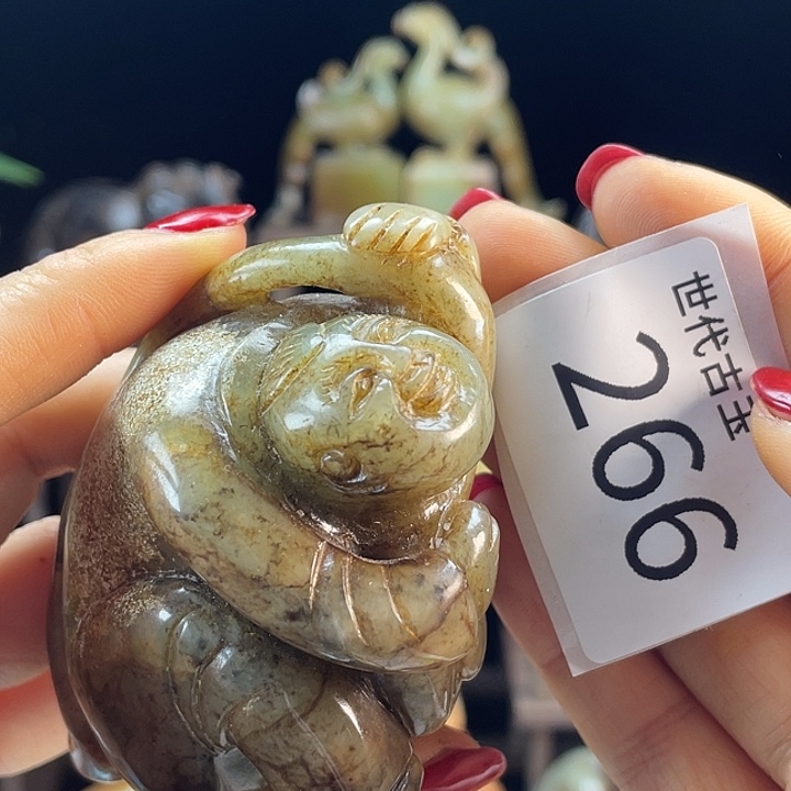 和田玉（糖玉）未镶嵌挂件
