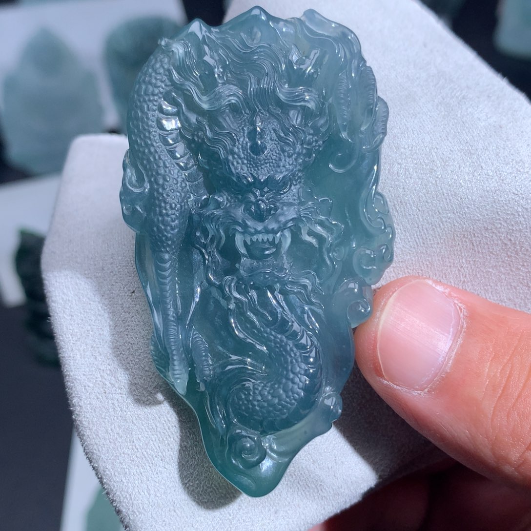 一***以定制翡翠未镶嵌8888