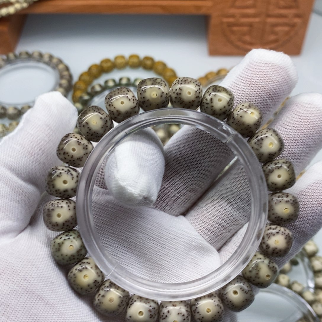 星月菩提吊坠星月菩提