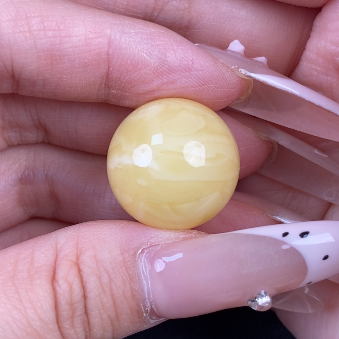 琥珀未镶嵌珠宝奇石131