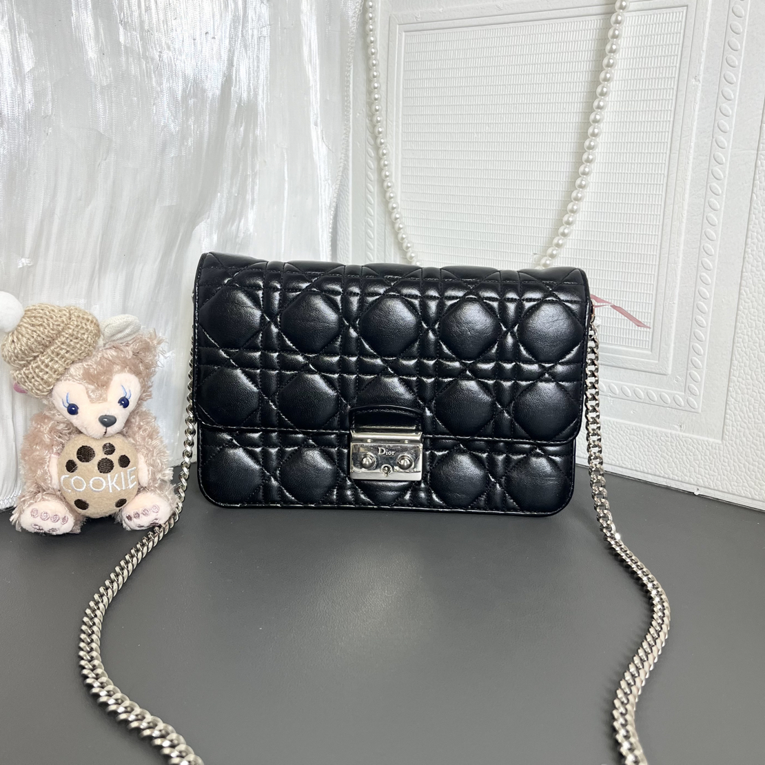 95新 DIOR/迪奥 95新黑色小号MISS斜挎包
