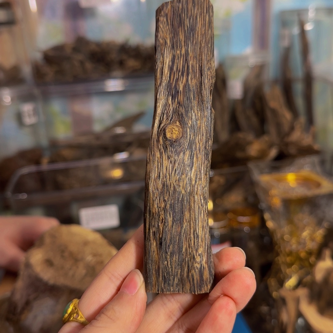 沉香碎屑沉香34克海南高山老料20