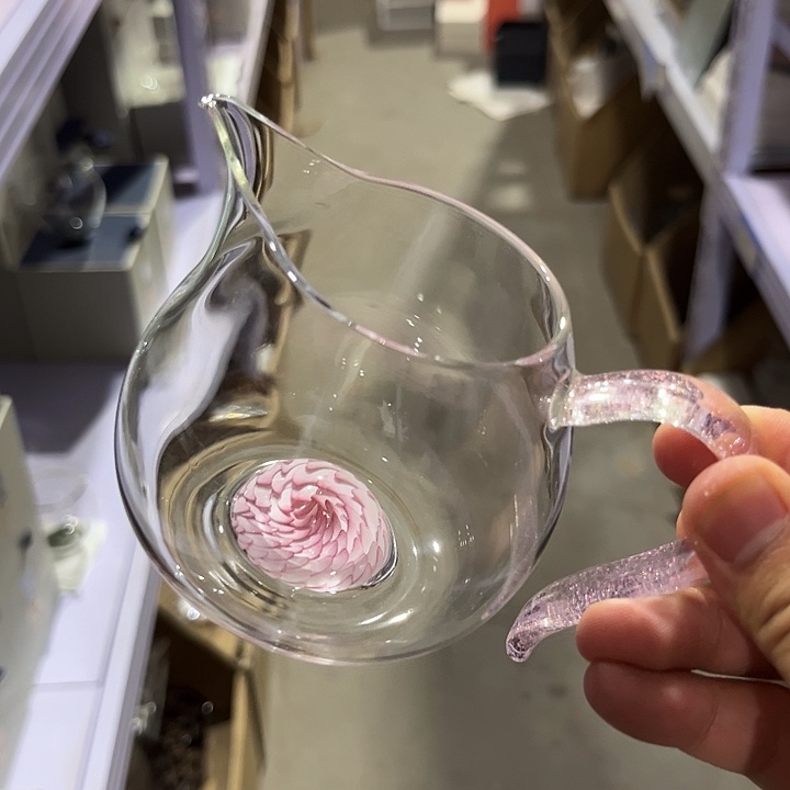 孤品 粉凤尾玉见公杯