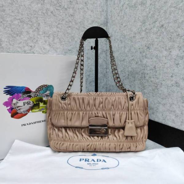 95新/普拉达/包包/市场价15800/250208CZ0023