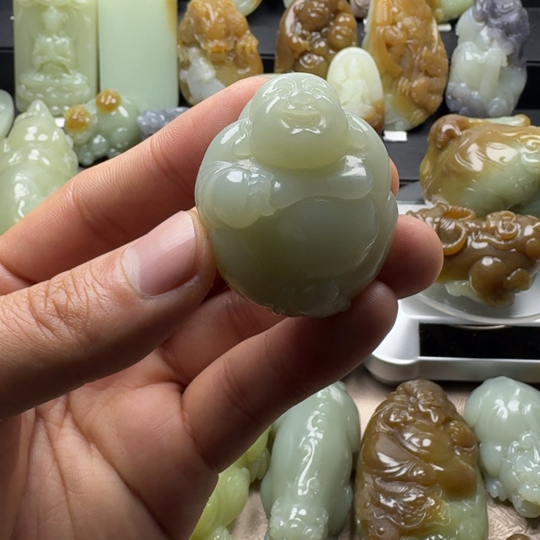 和田玉未镶嵌挂件