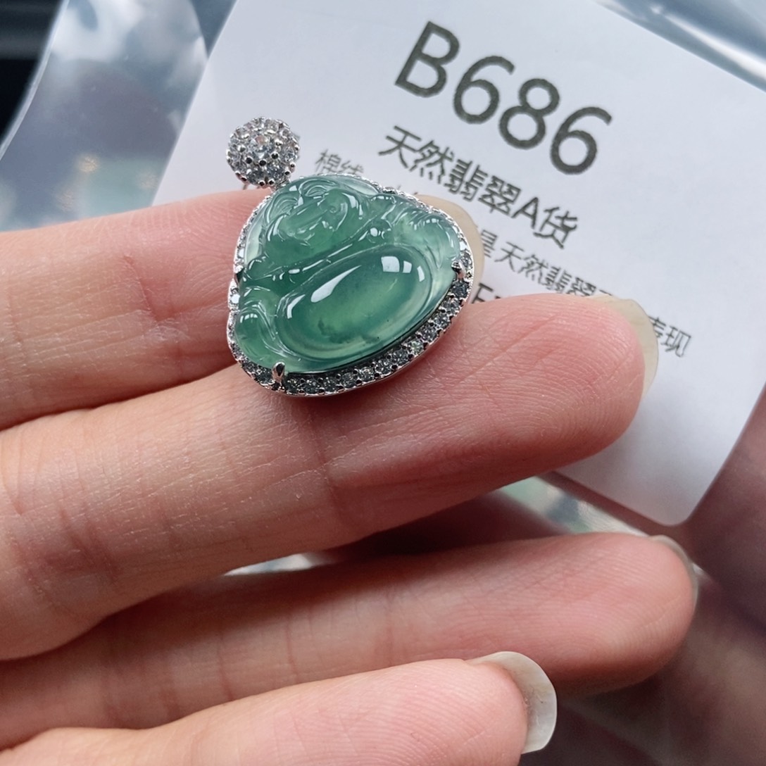 【闪购商品】翡翠吊坠(不含链)未镶嵌