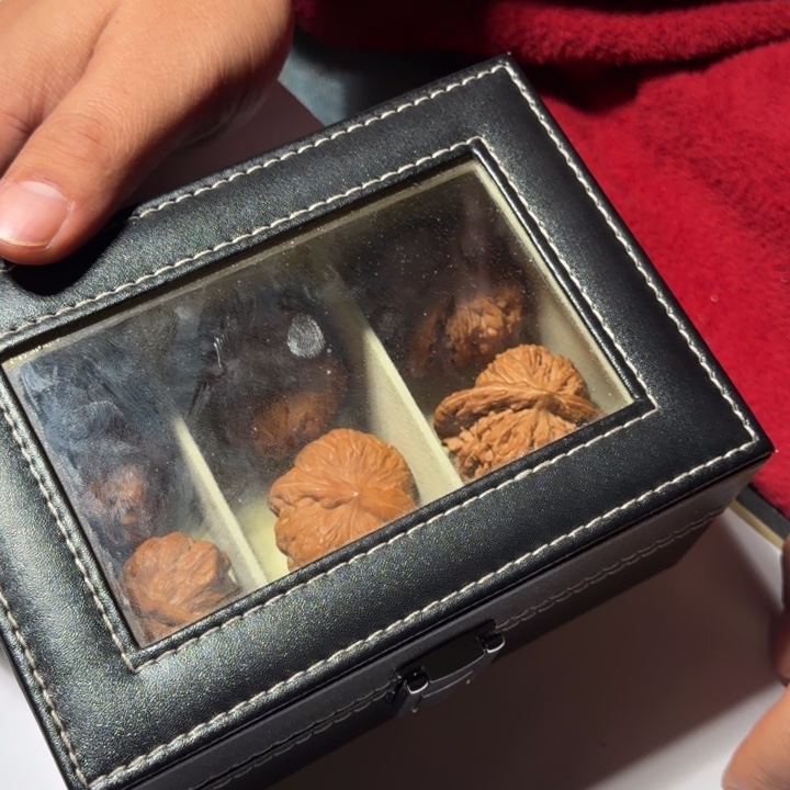 文玩核桃把件元宝三件套