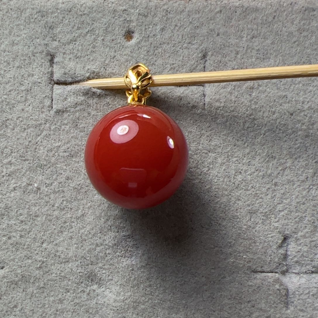 南红玛瑙15+锁骨珠吊坠18K金镶嵌