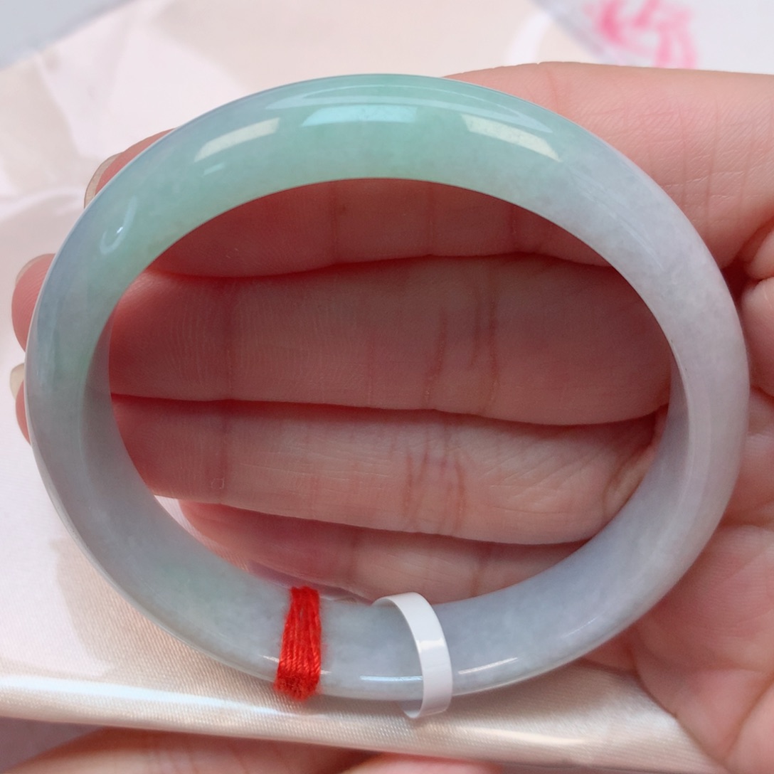 翡翠手镯未镶嵌54.6圈 无纹裂推荐