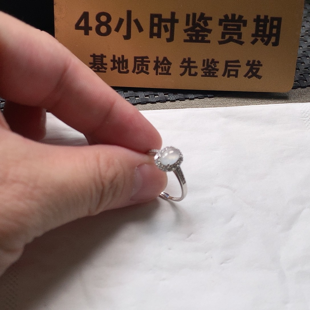 颈饰银S925镶嵌翡翠唯*买断