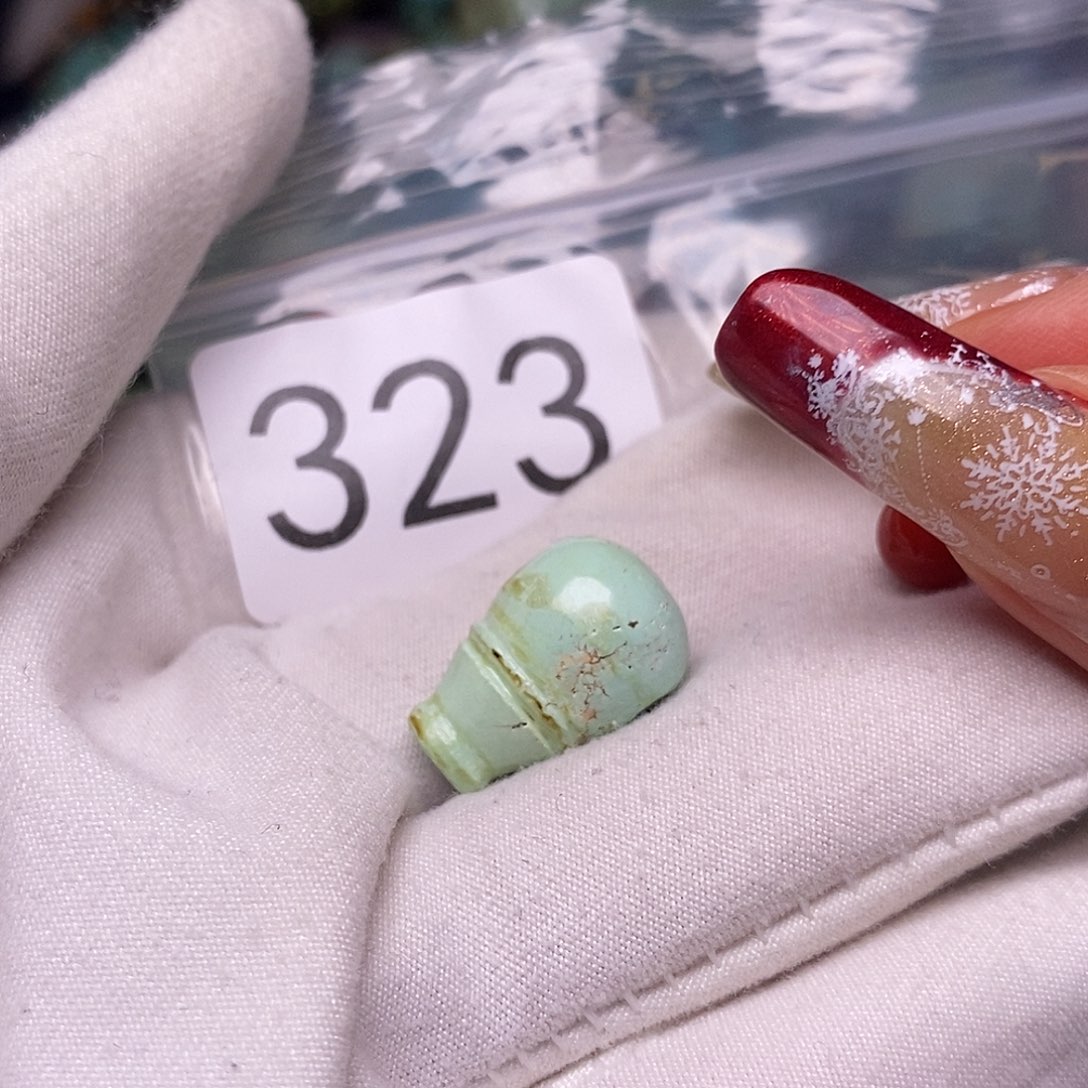 南红玛瑙未镶嵌珠宝半成品