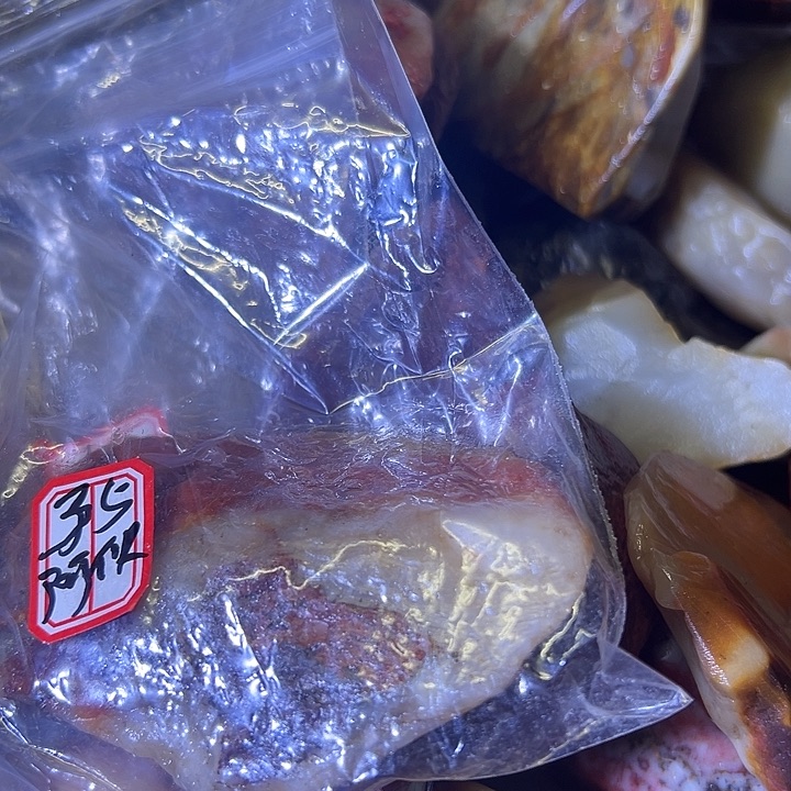 阿***伙石膏制品寿山石雕刻工艺
