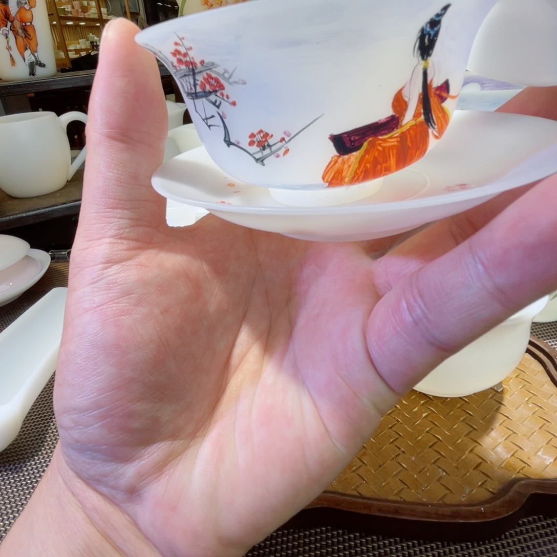 手绘的小卡和小卡都是我的最爱了呀