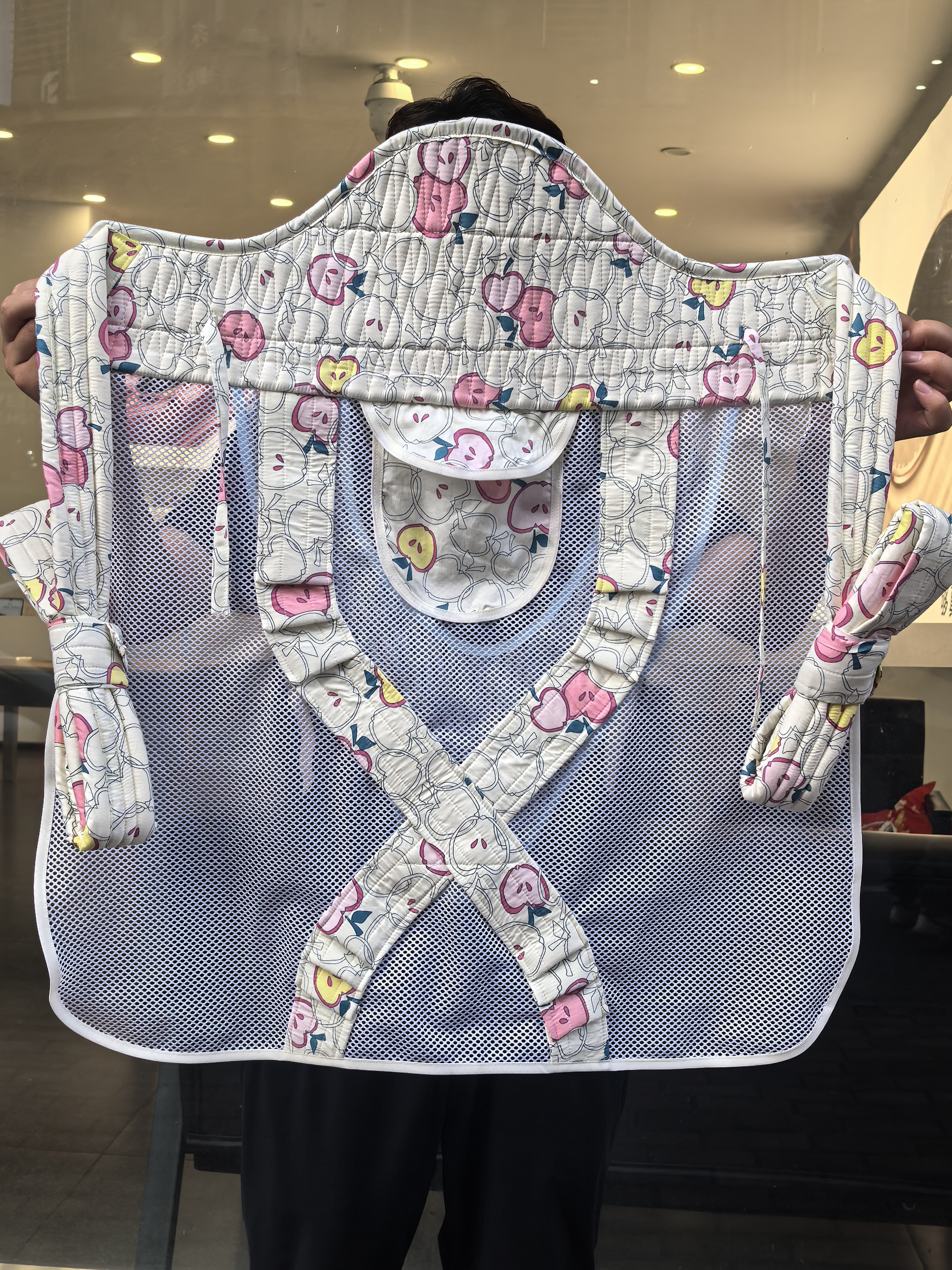 透气网纱婴儿背带前后两用夏季外出背娃神器