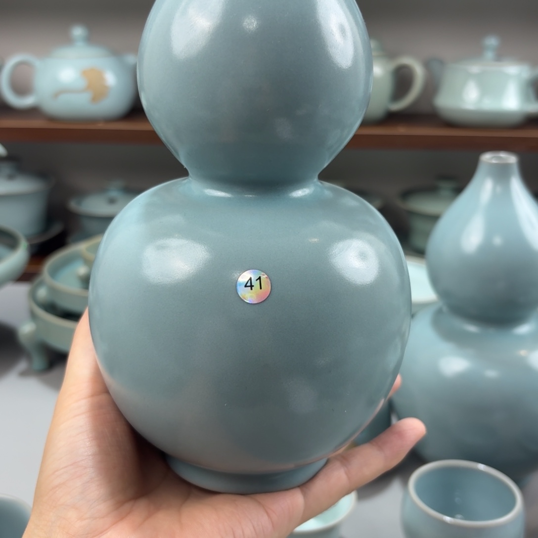 龙***士摆件二级汝窑仿古釉葫芦瓶编号41号