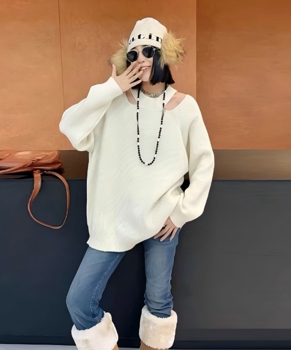 加肥镂空领长袖毛衣宽松遮肚子大码孕妇秋冬款洋气上衣51015