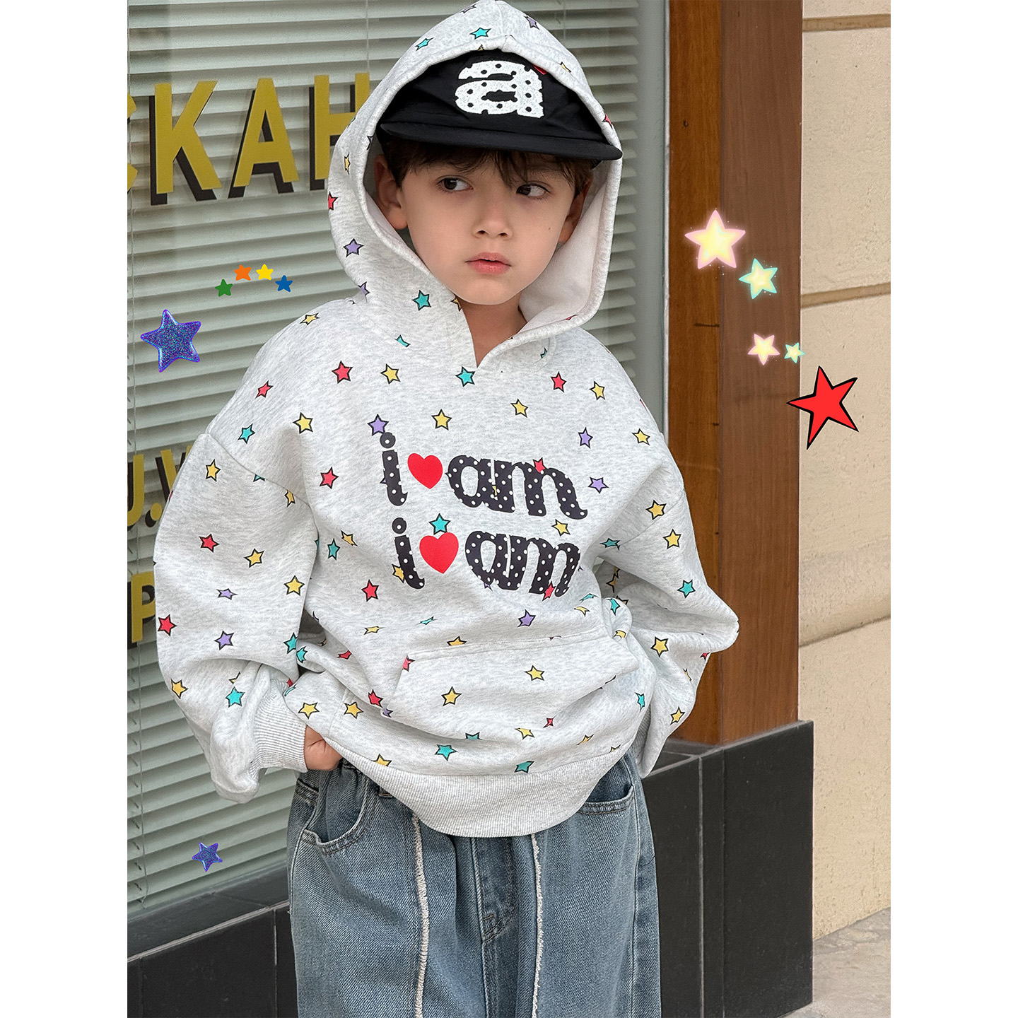 虾酱麻麻男童连帽卫衣春秋装2026新款男孩洋气卡通满印儿童装上衣