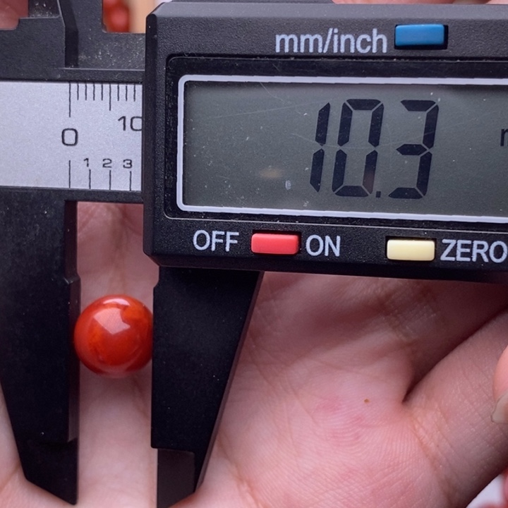 南红玛瑙配饰未镶嵌