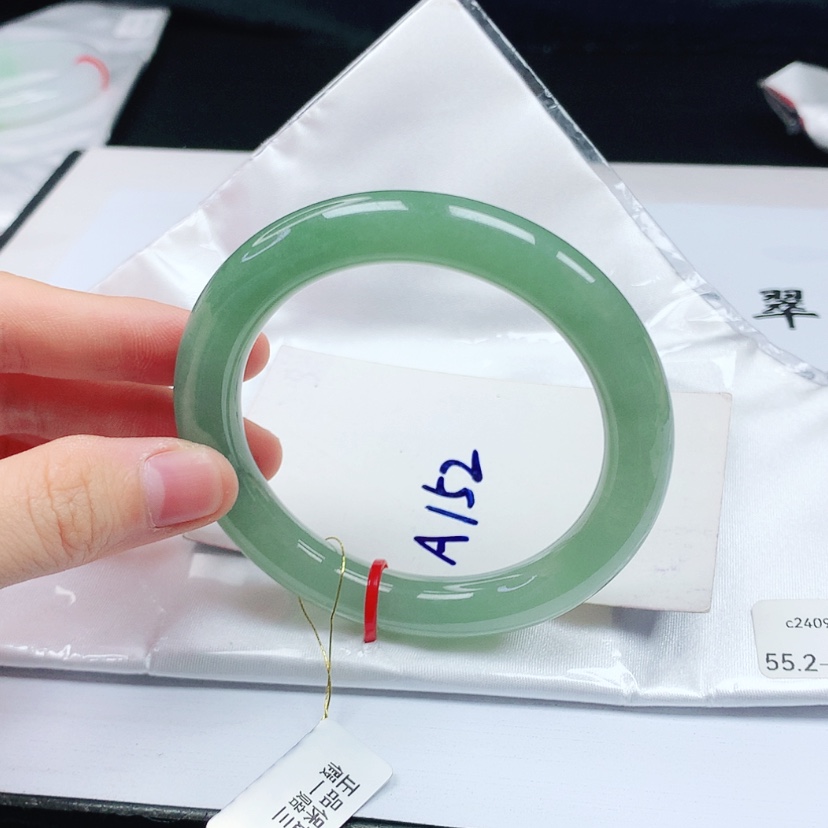 【闪购商品】翡翠手镯（圆镯）未镶嵌天然缅甸a货手镯55+