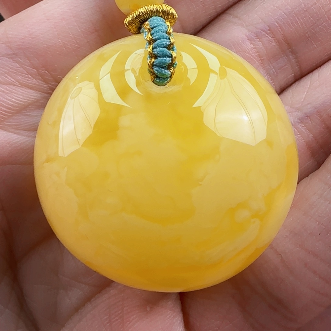 琥珀裸石未镶嵌蜜蜡