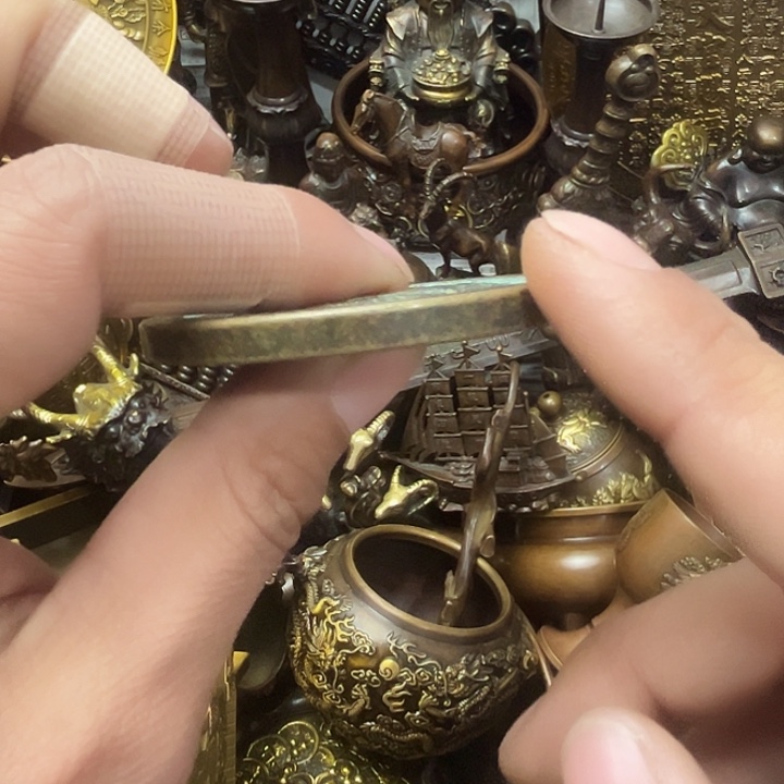 顺顺利利，铜器摆件