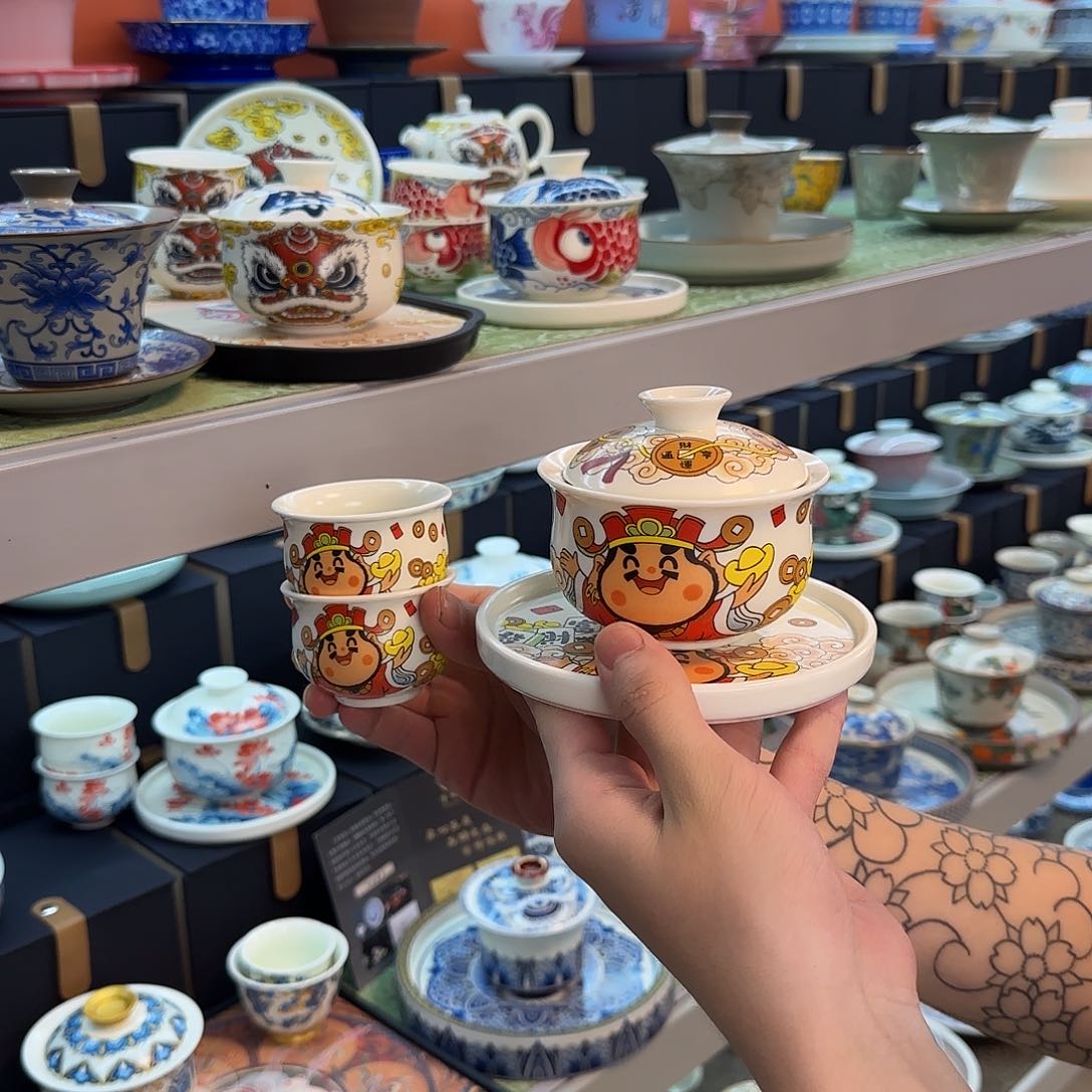 头也大得厉害哦哈哈好的