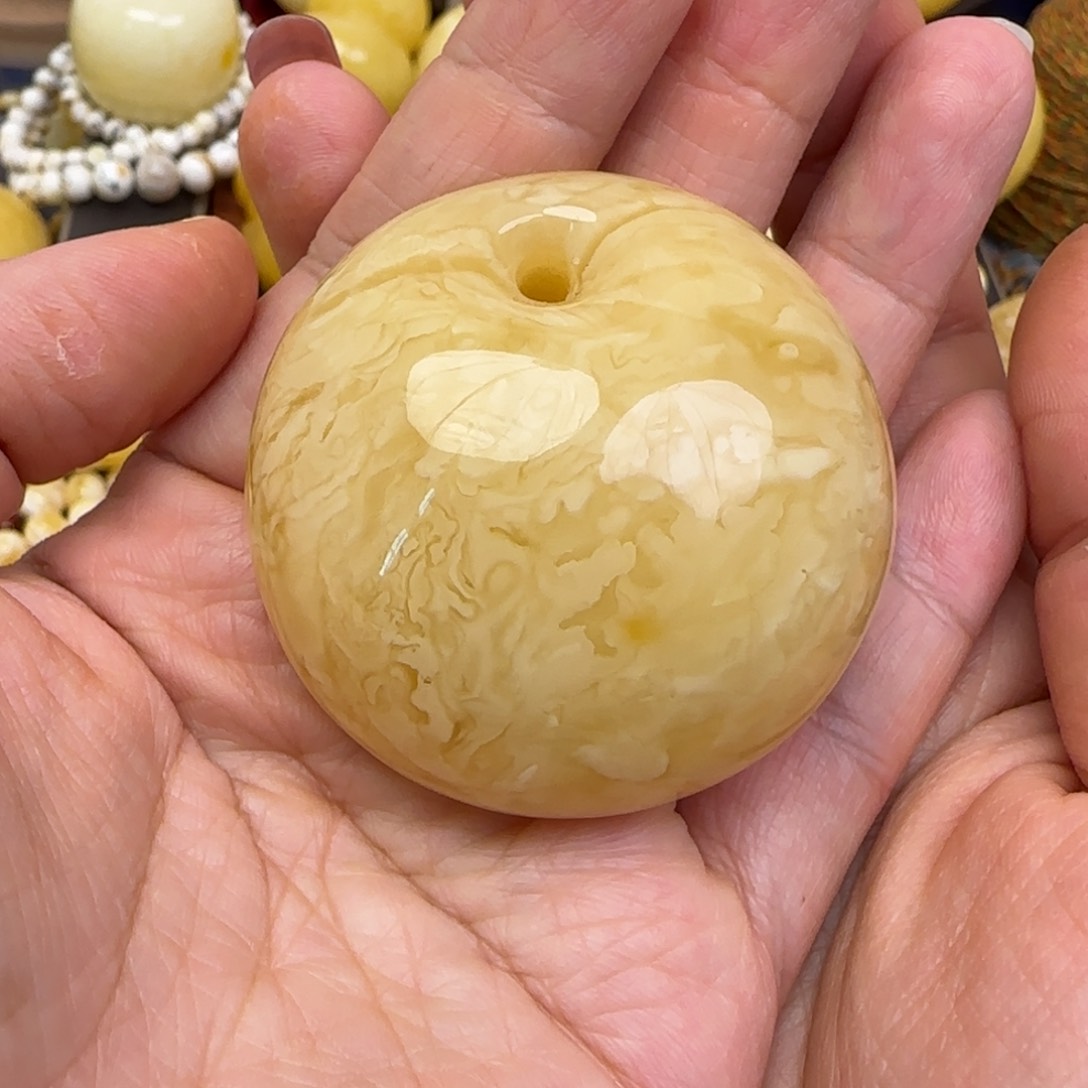 未镶嵌蜜蜡颈饰贝***海天然蜜蜡