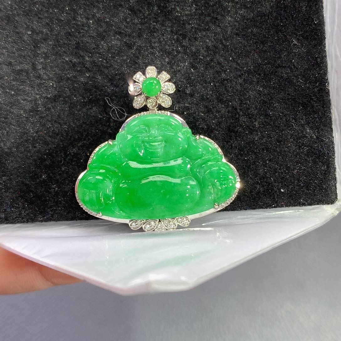 翡翠吊坠(赠链)18K金镶嵌