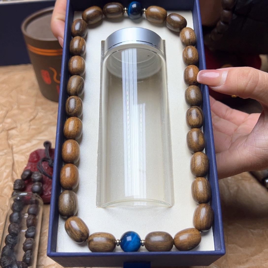 滴血莲花菩提吊坠