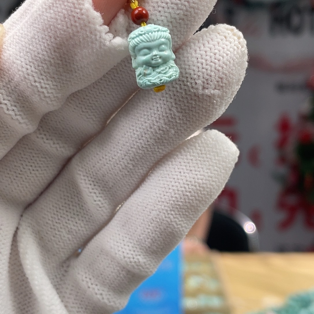 绿松石未镶嵌挂件