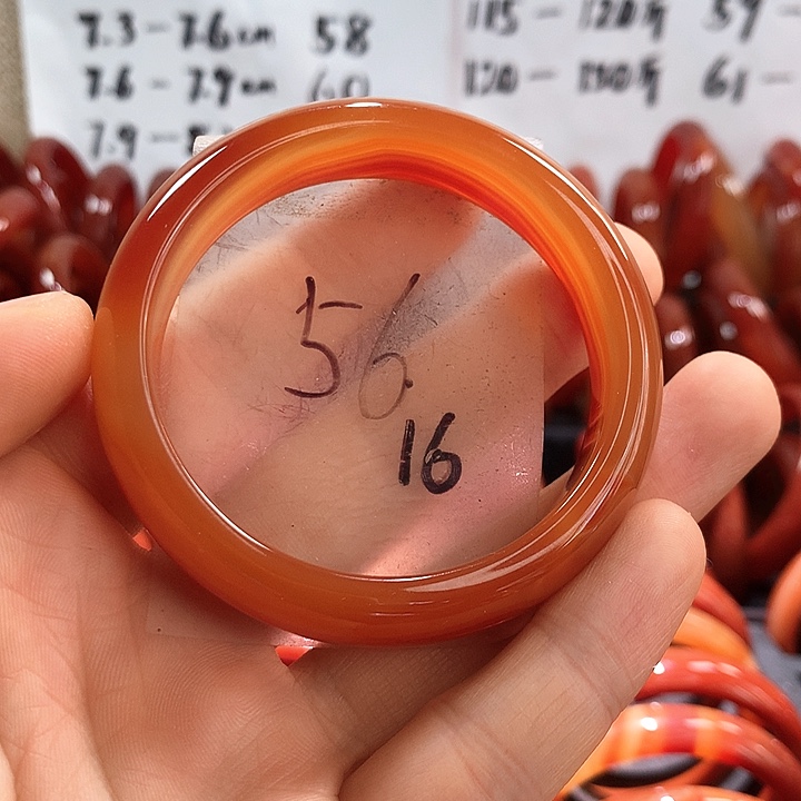 手镯玛瑙/玉髓未镶嵌