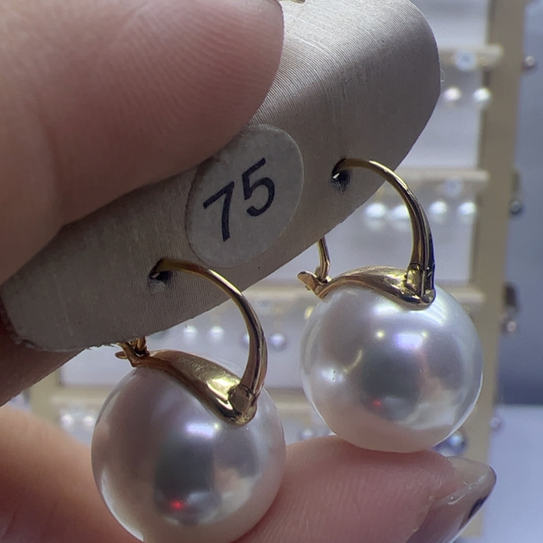 淡水珍珠耳饰18K金镶嵌
