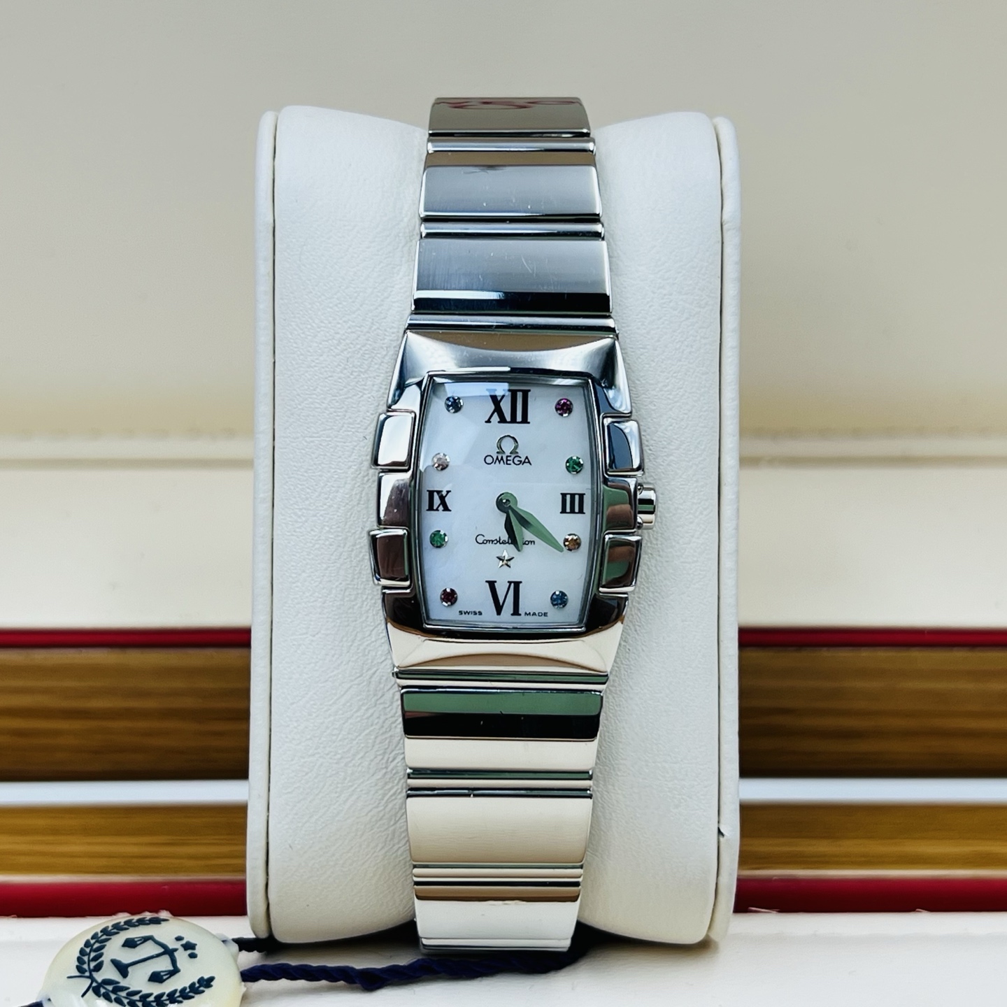 99新 Omega/欧米茄 星座系列石英女表1584.79.00表径25.3