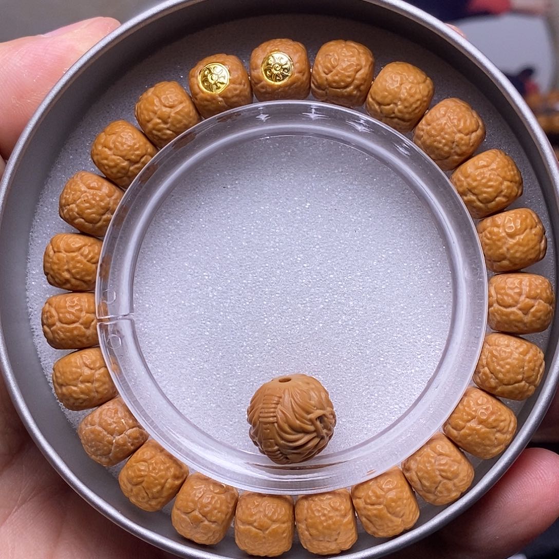 猴头核桃手串双18k金标毕业饕餮尺寸10左右全品82号