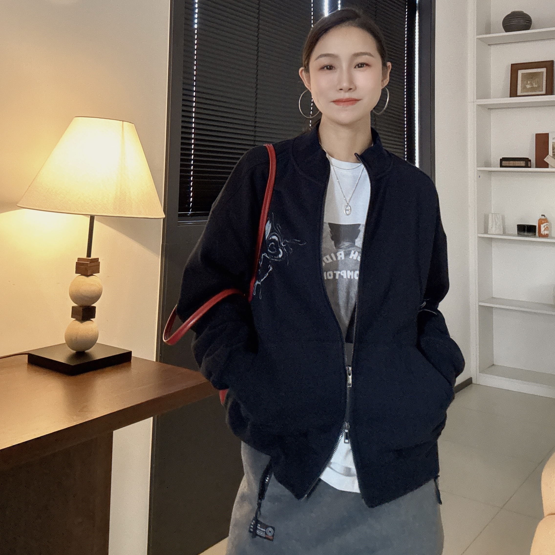 【丽姐女装】立领印花拉链衫｜浪漫休闲风 清新通勤全棉卫衣W0585