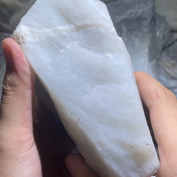 和田玉（糖玉）未镶嵌颈饰半*阶