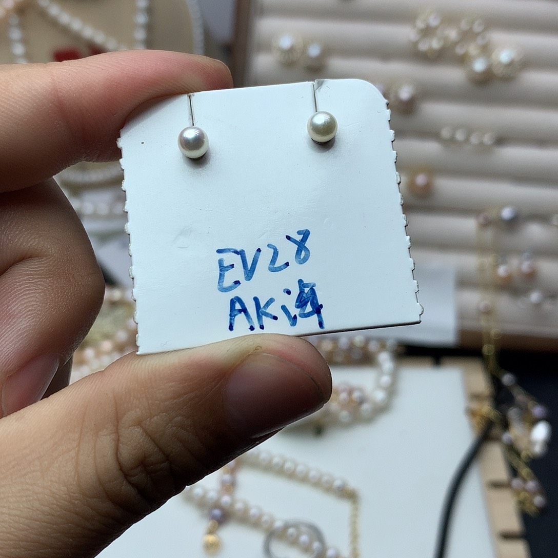 淡水珍珠4-5未镶嵌er28耳钉