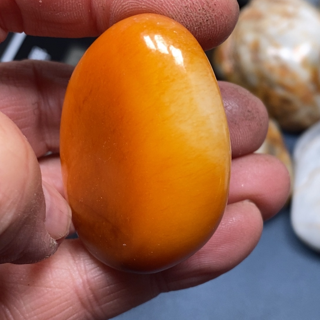 和田玉挂件未镶嵌大**女