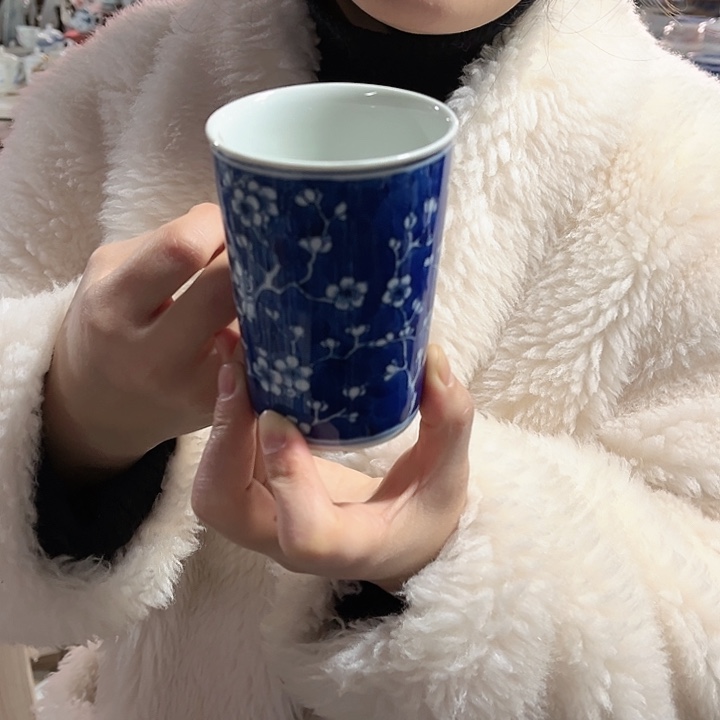 瓷片景德镇陶瓷可乐杯。